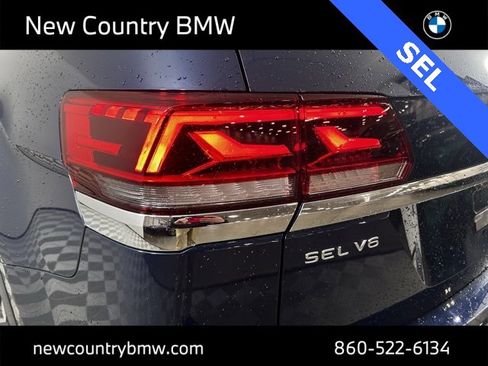 Used 2021 Volkswagen Atlas SEL image 32