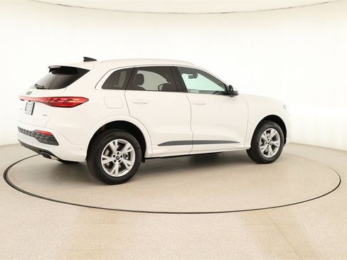 New 2025 Audi Q5 Premium image 7