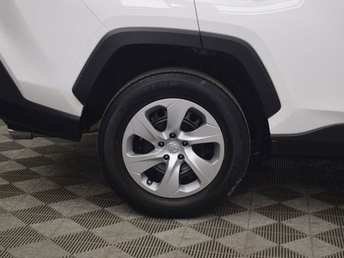 Used 2024 Toyota RAV4 LE image 26