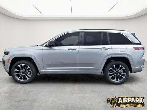 New 2025 Jeep Grand Cherokee Overland w/ Adv Protech Group III image 7