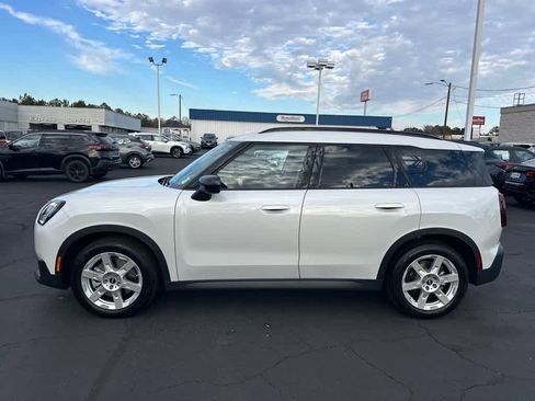Used 2025 MINI Cooper Countryman S w/ Comfort Package Max image 6