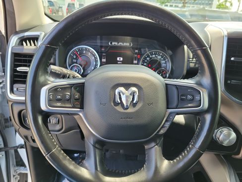 Used 2022 RAM 1500 Laramie AWD/4WD image 20