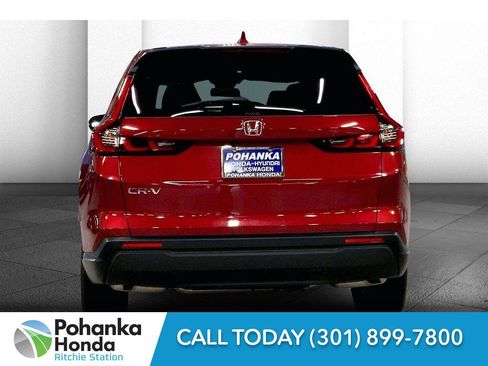 Used 2025 Honda CR-V EX image 3