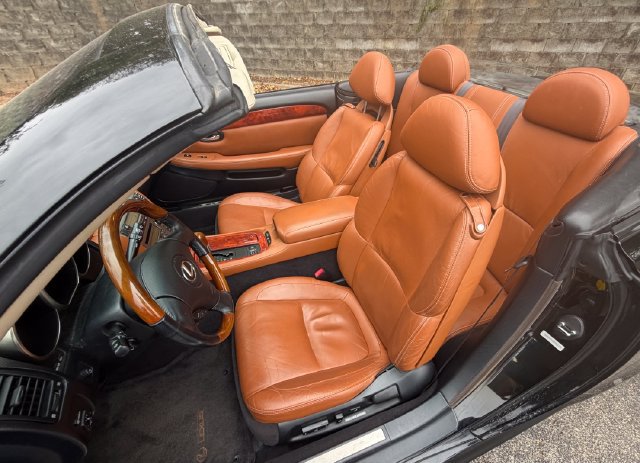 Used 2002 Lexus SC 430 Convertible RWD image 23