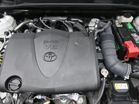 Used 2022 Toyota Camry TRD w/ TRD Package w/JBL Audio FWD image 29