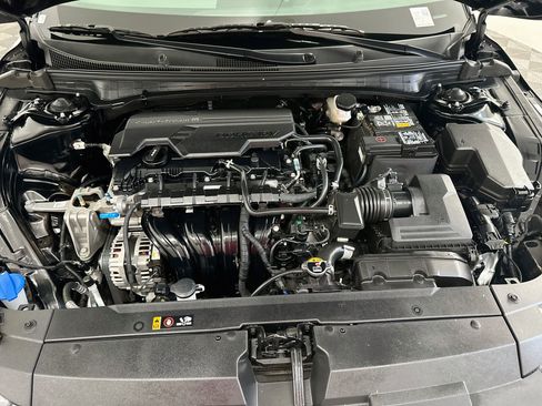 Used 2025 Kia K4 FWD image 33