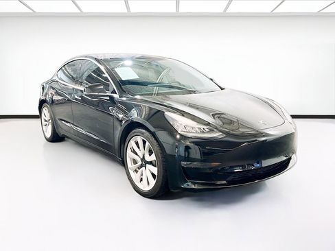 Used 2018 Tesla Model 3 Long Range image 3