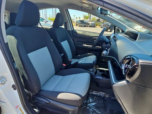 Used 2015 Toyota Prius C Two FWD image 10