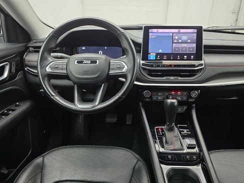 Used 2022 Jeep Compass Trailhawk w/ Trailhawk Elite Group AWD/4WD image 17