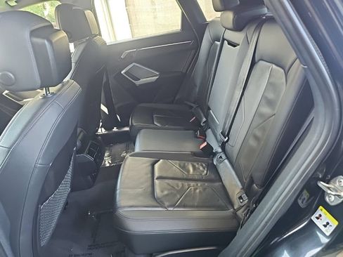 Used 2023 Audi Q3 2.0T Premium AWD/4WD image 37