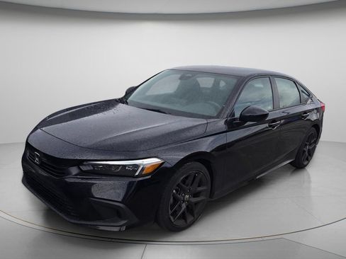 Used 2023 Honda Civic Sport image 3