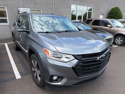 Used 2019 Chevrolet Traverse LT w/ LT Premium Package AWD/4WD image 15