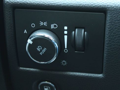 Used 2021 Jeep Grand Cherokee Laredo X AWD/4WD image 26