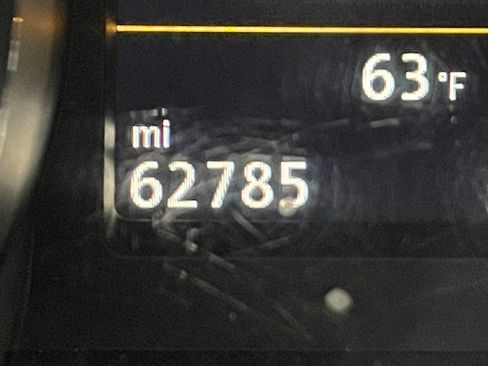 Used 2019 Volkswagen Passat 2.0T Wolfsburg w/ Wheels & Sunroof Package image 39