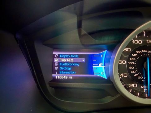 Used 2013 Ford Explorer XLT AWD/4WD image 62
