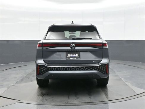 New 2026 Volkswagen Tiguan SE R-Line image 6