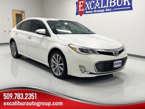 Used 2015 Toyota Avalon XLE Touring image 1