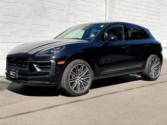 Certified 2025 Porsche Macan image 1