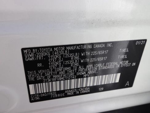 Used 2021 Toyota RAV4 LE FWD image 23