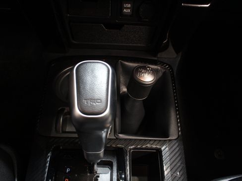 Used 2018 Toyota 4Runner TRD Pro AWD/4WD image 77