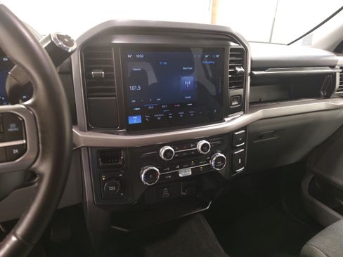 Used 2025 Ford F150 XLT w/ Equipment Group 301A Standard AWD/4WD image 7