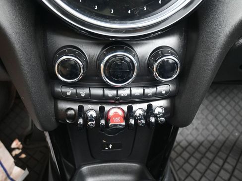 Used 2023 MINI Cooper S image 22