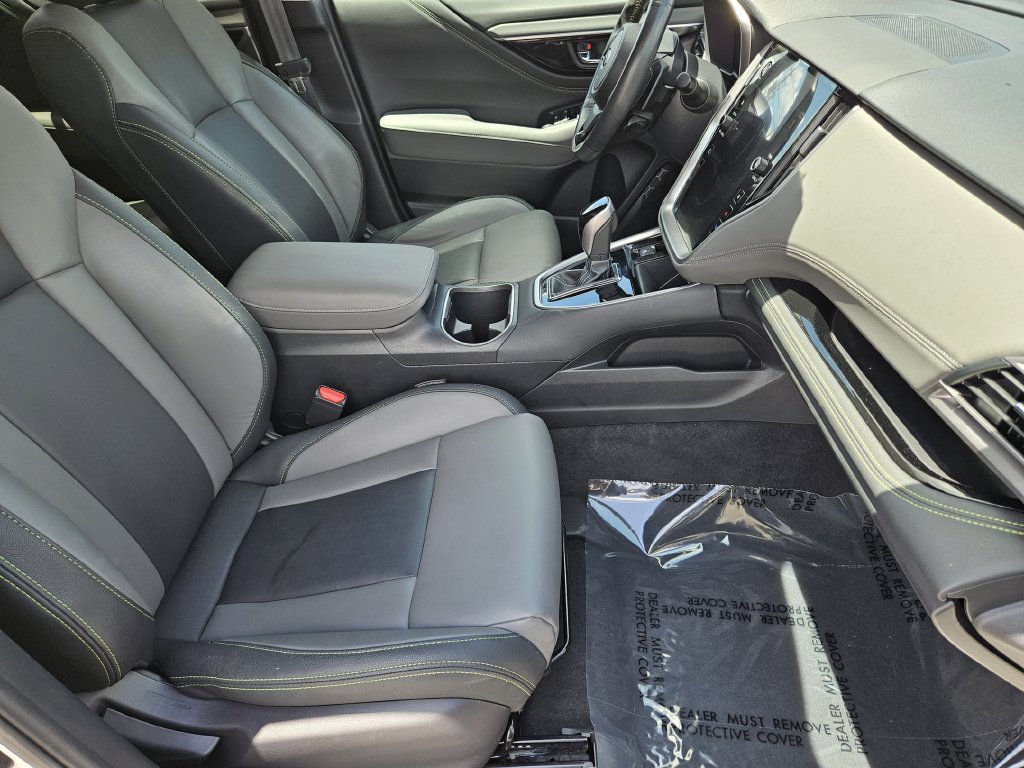 Used 2025 Subaru Outback Onyx Edition AWD/4WD image 15