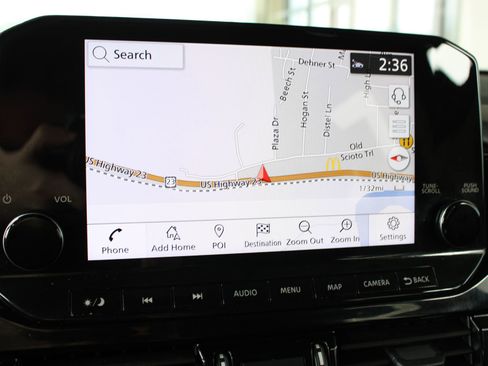 Used 2024 Nissan Pathfinder SL w/ Cargo Package image 32