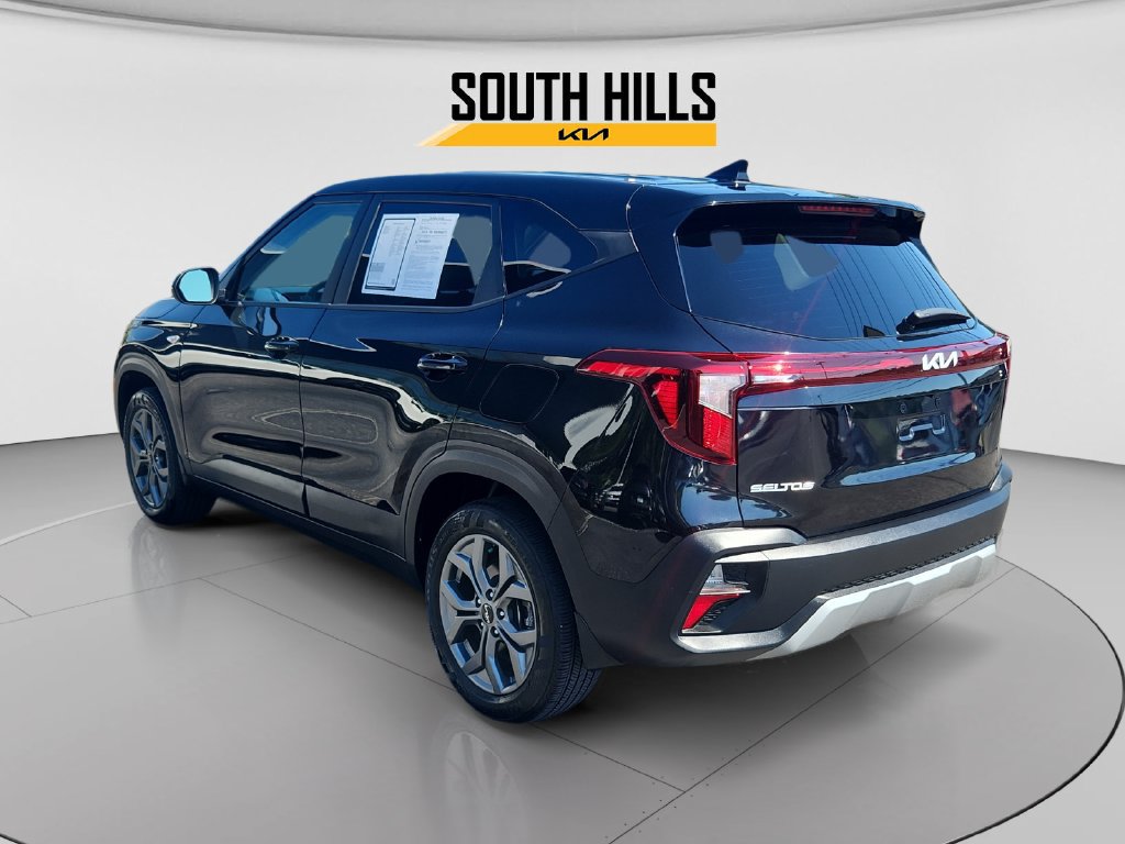 Certified 2024 Kia Seltos LX AWD/4WD image 3