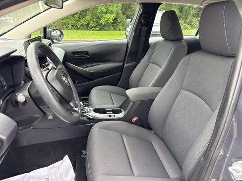 Used 2024 Toyota Corolla LE FWD image 11