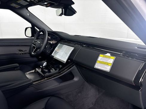 New 2026 Land Rover Range Rover Sport SE AWD/4WD image 27