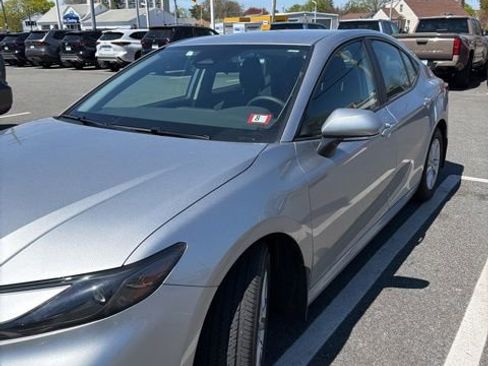Used 2025 Toyota Camry LE FWD image 2