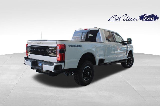 New 2026 Ford F250 Platinum w/ Tremor Off-Road Package AWD/4WD image 3