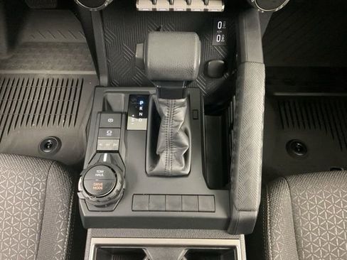 Used 2025 Toyota 4Runner SR5 image 20