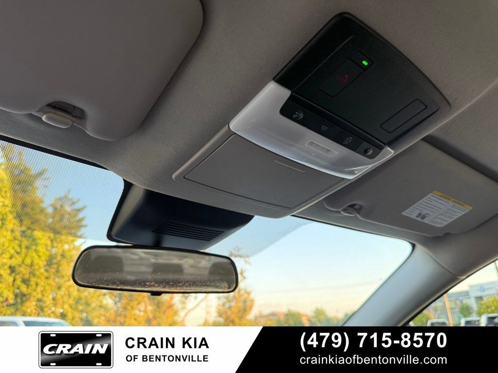 Used 2025 Nissan Sentra SV FWD image 20