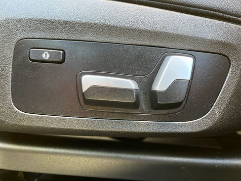 Used 2019 BMW X3 sDrive30i image 11