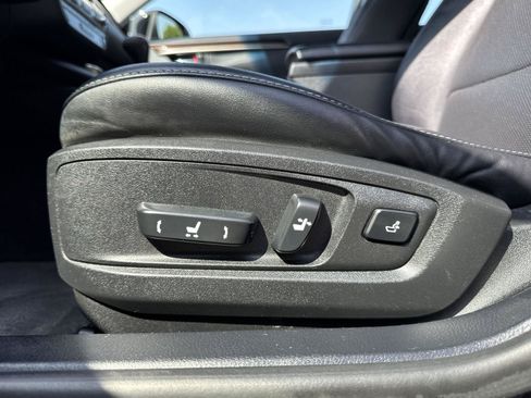 Used 2014 Lexus ES 350 w/ Premium Package FWD image 15