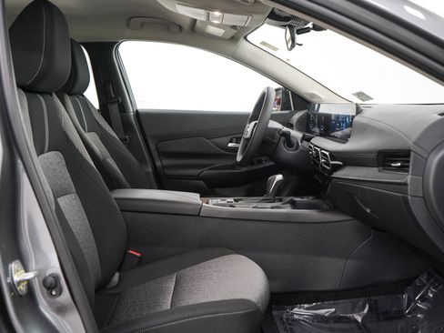 Certified 2026 Nissan Sentra SV w/ Floor Mat Package FWD image 11