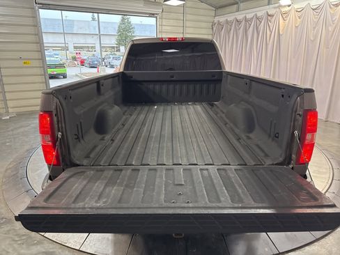 Used 2013 Chevrolet Silverado 1500 LT image 18