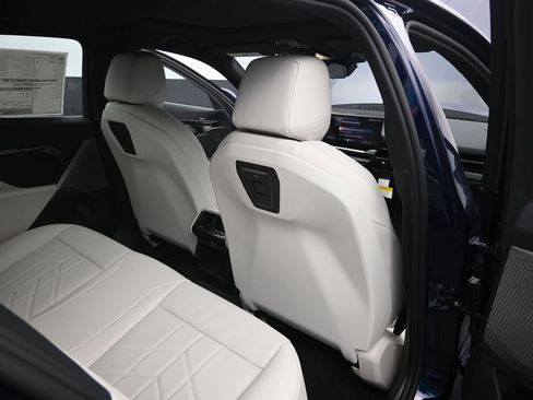 New 2026 BMW 530i w/ Premium Package image 24