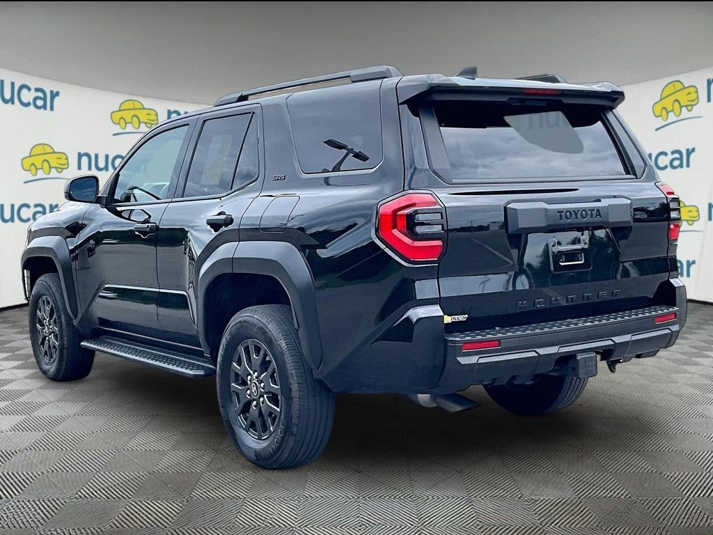 Used 2025 Toyota 4Runner SR5 AWD/4WD image 4
