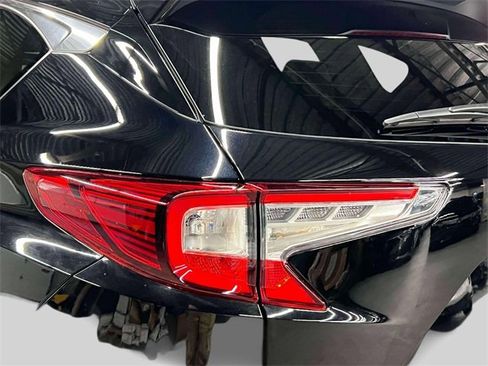 Used 2025 Acura RDX SH-AWD w/ Advance Package image 9