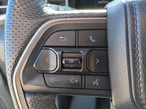 Used 2025 Toyota Sequoia SR5 image 19