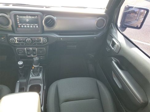 Used 2020 Jeep Gladiator Sport w/ Quick Order Package 24S image 28