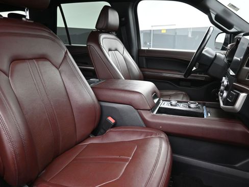 Used 2023 Ford Expedition Max Limited AWD/4WD image 29
