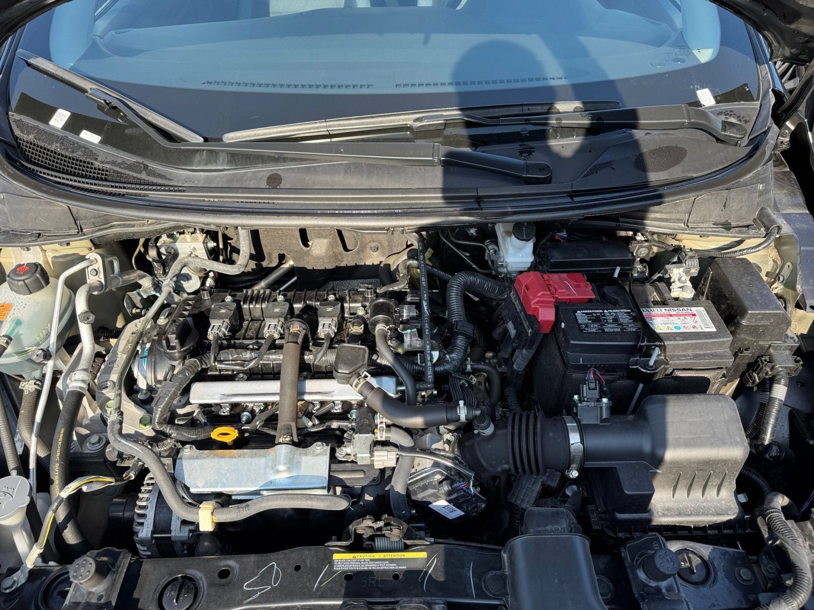 Used 2025 Nissan Versa SV FWD image 29