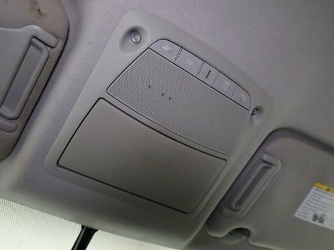 Used 2016 Nissan Leaf SV image 28