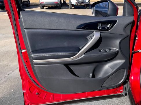 Used 2024 Mitsubishi Eclipse Cross SE image 20