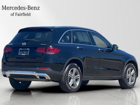 Used 2021 Mercedes-Benz GLC 300 4MATIC image 2