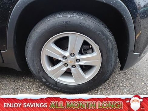 Used 2020 Chevrolet Trax LT w/ LT Convenience Package image 9